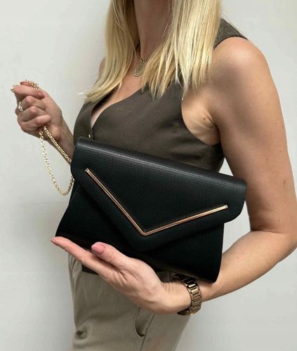 CZARNA torebka kopertówka wizytowa wesele komunia ślub NA ŁAŃCUSZKU na Arena.pl