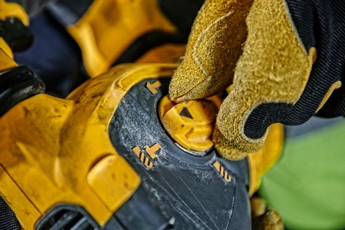 MŁOTOWIERTARKA 54V SDS-PLUS XR 2*6.0AH na Arena.pl