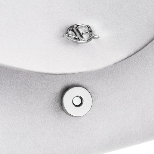 elegancka kopertówka damska w srebrnym kolorze wykonana z tkaniny na Arena.pl