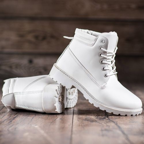 Białe Traperki r.41 na Arena.pl