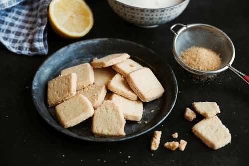 CUKIER TRZCINOWY naturalny BRĄZOWY 5kg na Arena.pl