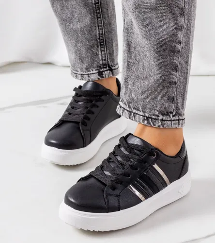 Czarne sneakersy na platformie Goldsmi 41 na Arena.pl