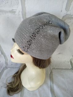 Uniwersalna piękna cienka czapka damska ze wzorem szara AN4-8b