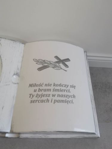 KSIĘGA na grób Podkład do stroików sztucznych Biała ze srebrnym z doniczką na Arena.pl