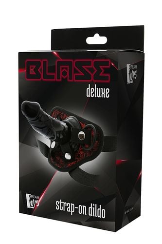 blaze deluxe strap on dildo na Arena.pl