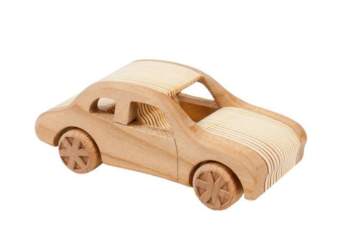 Samochód "Syrena" na Arena.pl