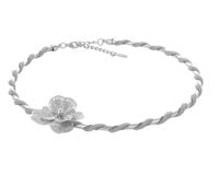 choker z kwiatem (c23/jes/62ag)