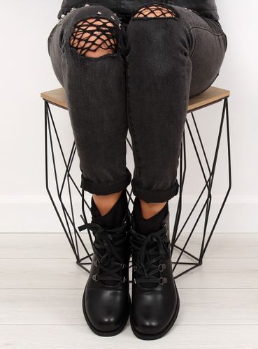Botki traperki czarne HQ8775 BLACK - 41 na Arena.pl