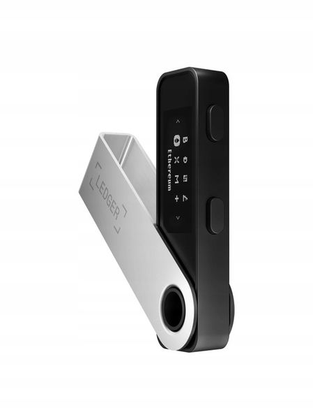 Bezpieczny portfel kryptowalut, Ledger Nano S Plus zdjęcie 4
