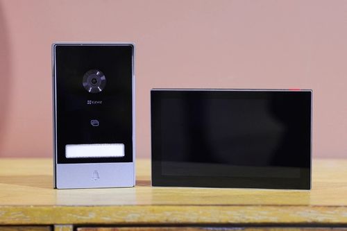 Inteligentny wideodomofon EZVIZ HP7 na Arena.pl