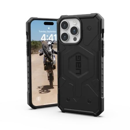 Etui UAG Pathfinder MagSafe do iPhone 15 Pro Max - czarne na Arena.pl