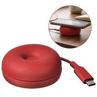 Ładowarka indukcyjna bezprzewodowa Qi USB-C IKEA VÄSTMÄRKE czerwona