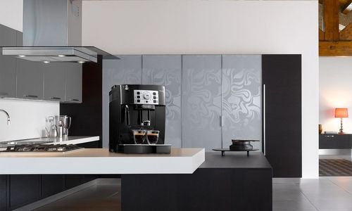 Ekspres ciśnieniowy do kawy DeLonghi Magnifica S ECAM22.115.B 1450W na Arena.pl