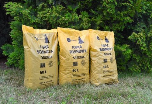 Kora sosnowa sortowana ŚREDNIA 60 l przesiewana na Arena.pl