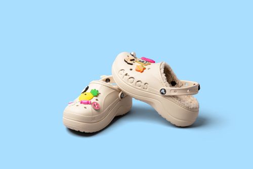 Damskie Ocieplane Chodaki Buty Crocs Baya Platform Lined 210451 Clog 37-38 na Arena.pl