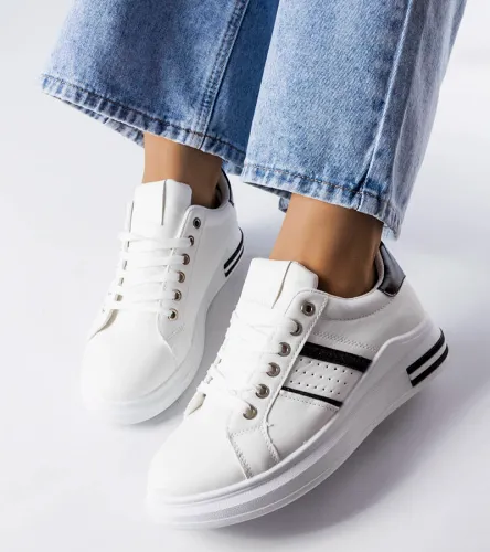 Białe sneakersy na platformie Lanoie 41 na Arena.pl
