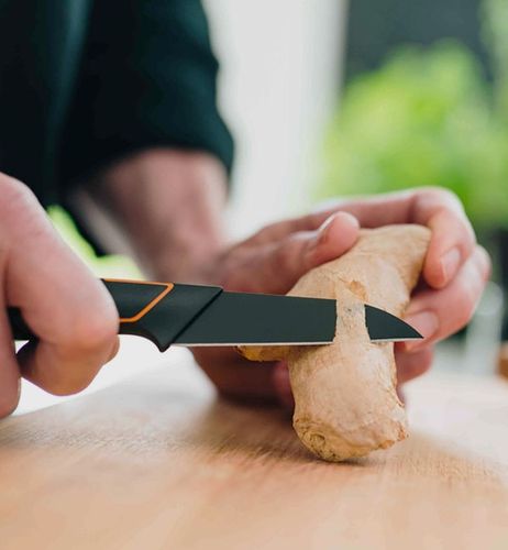 FISKARS EDGE 1003091 NÓŻ DO SKROBANIA 8 CM STAL NIERDZEWNA na Arena.pl