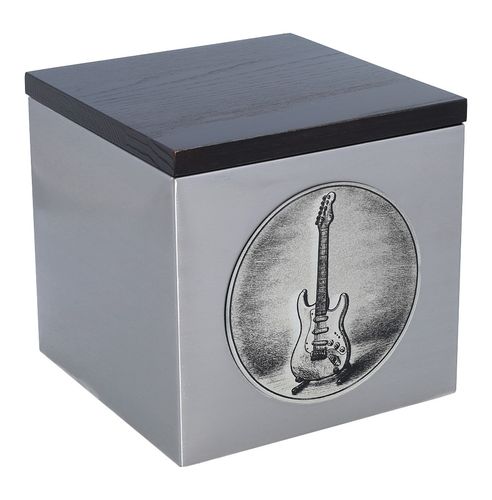 Urna kremacyjna z gitarą Fender Stratocaster Tabliczka / Nie na Arena.pl