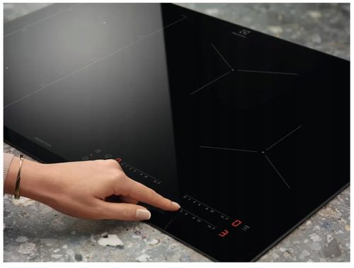 Płyta indukcyjna ELECTROLUX EIS62443 Slim-Fit SenseBoil Czarna na Arena.pl