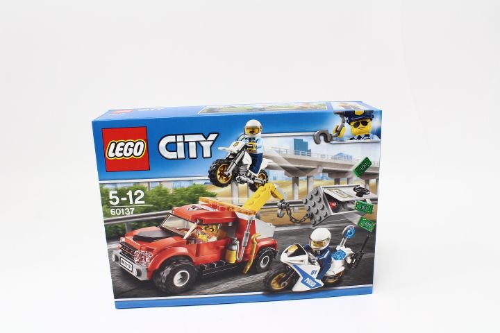LEGO CITY Eskorta policyjna 60137 zdjęcie 1