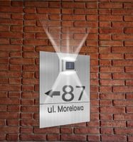 srebrna TABLICZKA ADRESOWA aluminiowa z lampką numer domu 30x20 pionowa