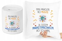 Dla Marketingowca Zestaw Poduszka + Skarbonka Z Nadrukiem Ze Zdjęciem