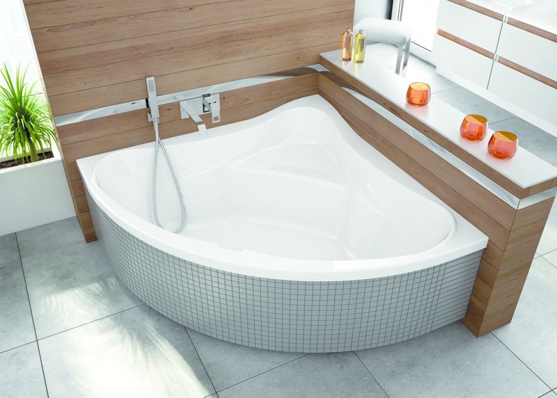 Wanna przyścienna narożna 135x135 akrylowa polska gwarancja jakości zdjęcie 3