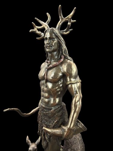 MYŚLIWY HERN Z JELENIEM I WILKIEM VERONESE WU76981A4 na Arena.pl