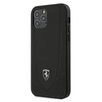 Etui Ferrari Off Track Perforated na iPhone 12 / iPhone 12 Pro - czarne