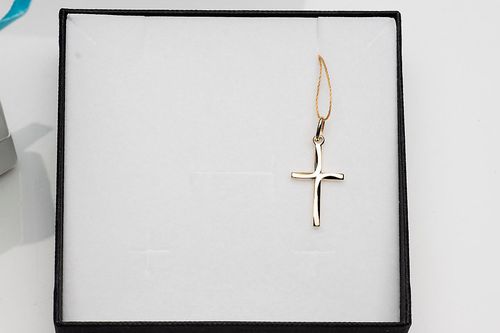 złoty elegancki krzyżyk 585 28mm na Arena.pl