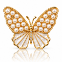broszka ozdobna - elegancki złoty motyl z perłami bz245