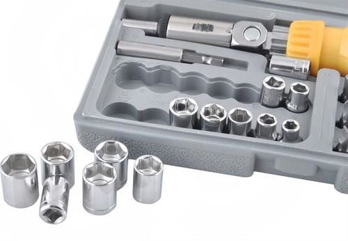 Zestaw kluczy 41 el. na Arena.pl