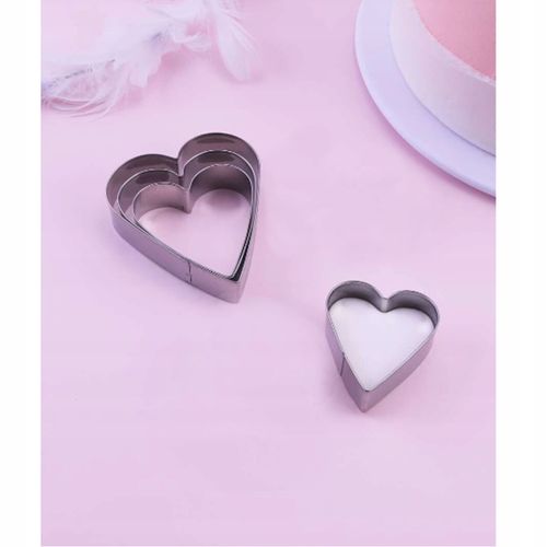 WYKRAWACZE FOREMKI KSZTAŁT SERC DO CIASTEK PIERNIKÓW MASY CUKROWEJ JAJEK na Arena.pl