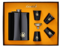 Piersiówka w Zestawie z Kieliszkami i Lejkiem