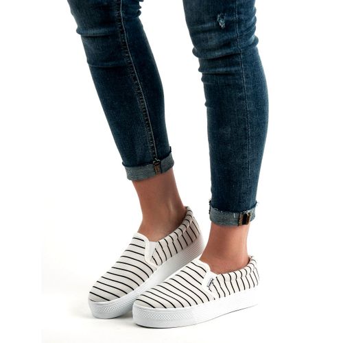 Białe Slipony W Paski r.38 na Arena.pl