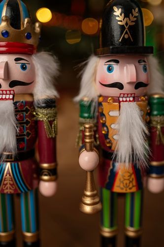 ŚWIĄTECZNE FIGURKI DZIADEK DO ORZECHÓW DUŻY DREWNIANY OZDOBA NA PODSTAWCE na Arena.pl