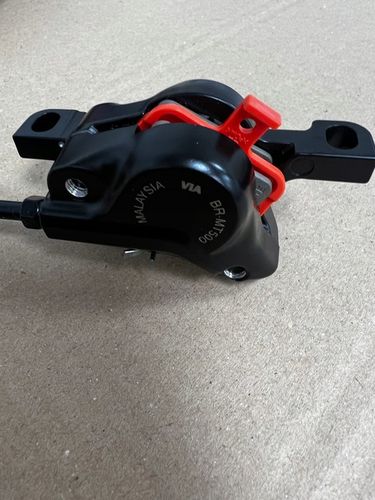 Hamulec hydrauliczny Shimano MT501 170 Tył na Arena.pl