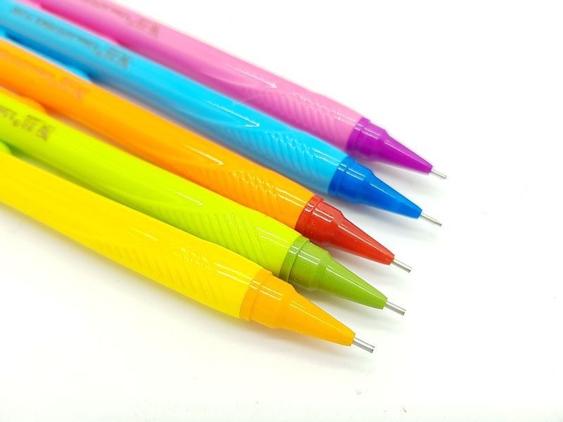 Ołówek automatyczny 0.5 mm ołówki automatyczne HIT na Arena.pl