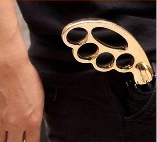 Parasol twardziela na Arena.pl