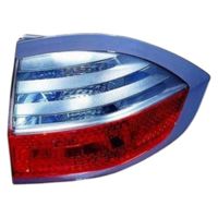LAMPA TYLNA PRAWA FORD S-MAX I 2007 2008 2009 2010 2011 2012 2013 2014 2015