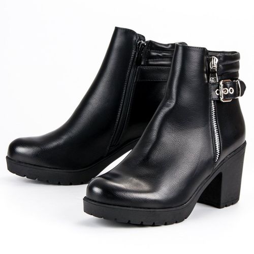 Botki na słupku r.41 na Arena.pl