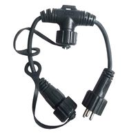 Trójnik rozgałęziacz do przewodów lampek LED