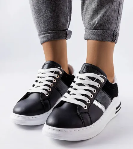 Czarne sneakersy z wstawkami Deans 38 na Arena.pl