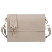 VERA PELLE torebka damska skórzana listonoszka z klapą V606 j.beżowa
