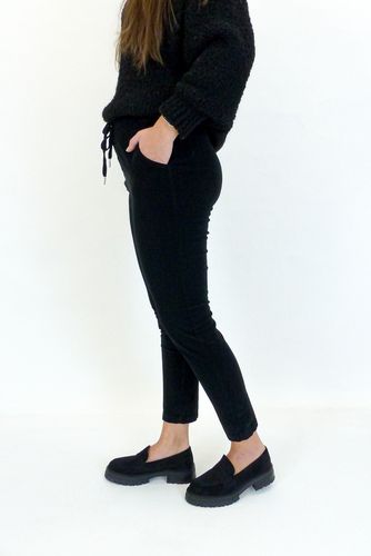 Sztruksowe Spodnie Damskie na Gumce Rurki Czarne S na Arena.pl