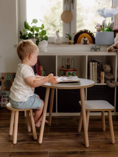 Krzesełko dla dzieci okrągłe białe na Arena.pl