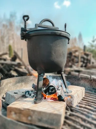 KOCIOŁEK ŻELIWNY MEYERHOFF 10L + GRATIS ŁYŻKA zdjęcie 3