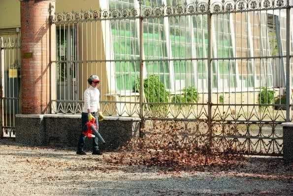 OLEO MAC BV 250 ODKURZACZ SPALINOWY OGRODOWY DMUCHAWA DO LIŚCI + ZESTAW DO ODKURZANIA KLASA PREMIUM 56609001E5Z EWIMAX-OFICJALNY DYSTRYBUTOR - AUTORYZOWANY DEALER OLEO-MAC zdjęcie 18