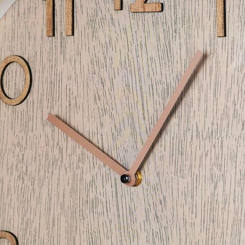 Zegar ścienny beżowy 38 cm na Arena.pl