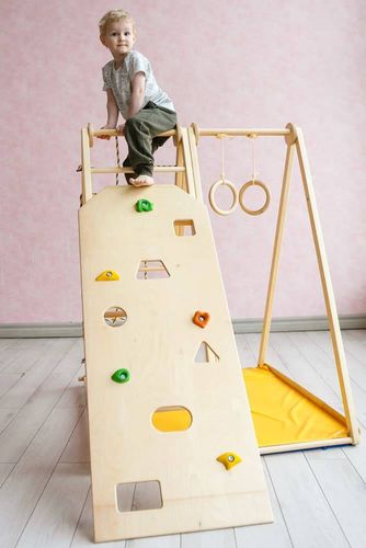 ścianka wspinaczkowa dla piramidy na Arena.pl